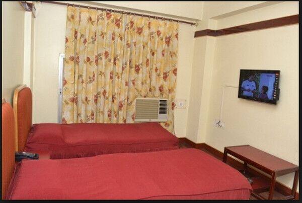 Hotel Blue Moon, Panchkula 5